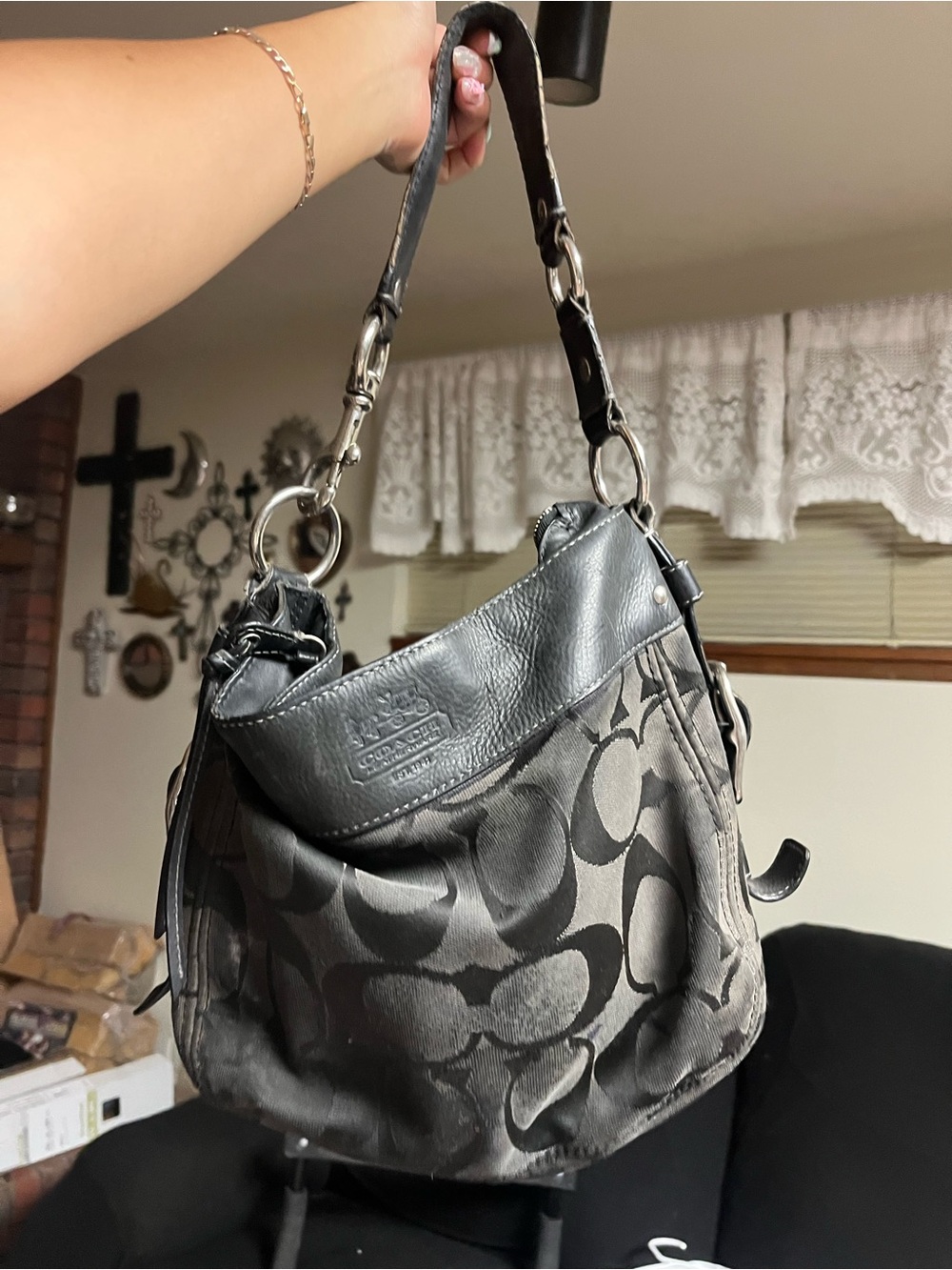 Coach Signature Canvas Hobo Bag in Black/Gray